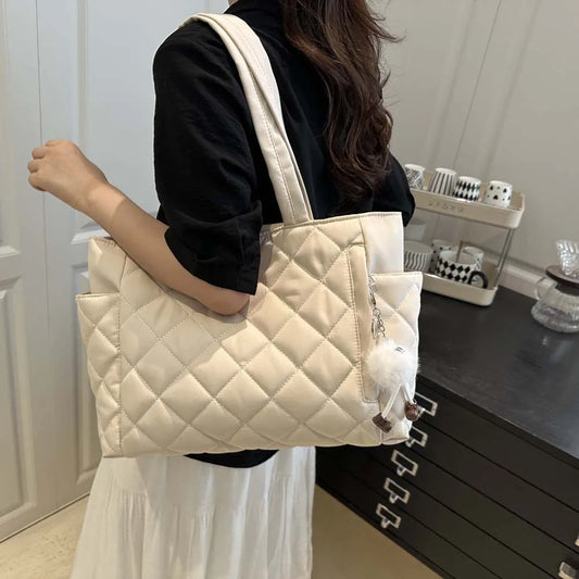 Large Capacity Quilted Tote Bag with Plush Decoration | Commuter Shoulder Bag